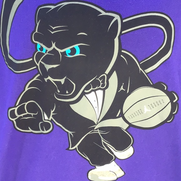 Men's Purple Graphic T-Shirt - Picture 2 of 6